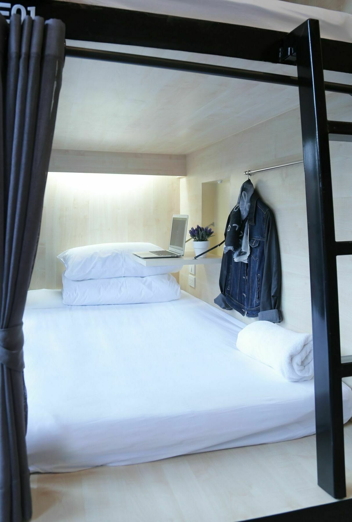 Lamurr Sukhumvit 41 Бангкок Экстерьер фото