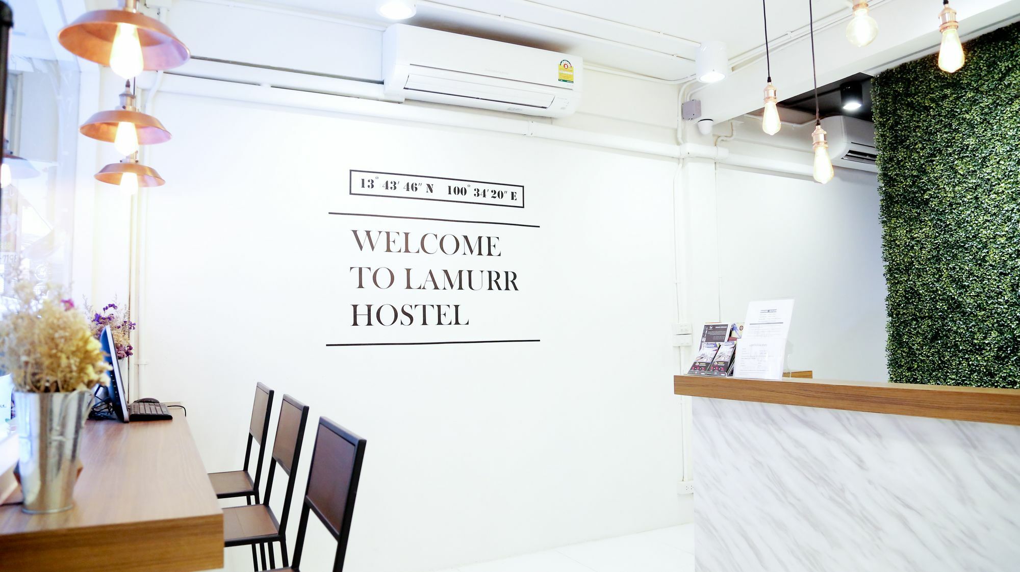 Lamurr Sukhumvit 41 Бангкок Экстерьер фото